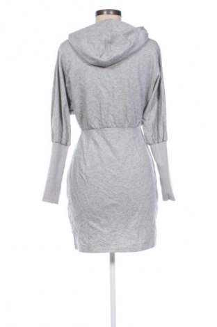 Kleid, Größe M, Farbe Grau, Preis € 22,99