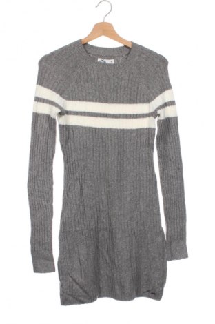 Kleid Hollister, Größe M, Farbe Grau, Preis € 17,49