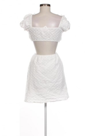 Rochie Love Triangle, Mărime M, Culoare Alb, Preț 67,99 Lei