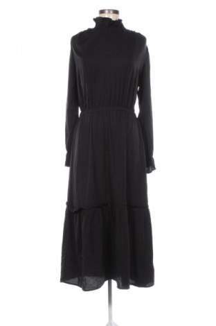 Kleid MILK Copenhagen, Größe M, Farbe Schwarz, Preis 17,49 €