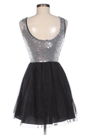 Kleid NEW COLLECTION, Größe S, Farbe Schwarz, Preis 15,99 €