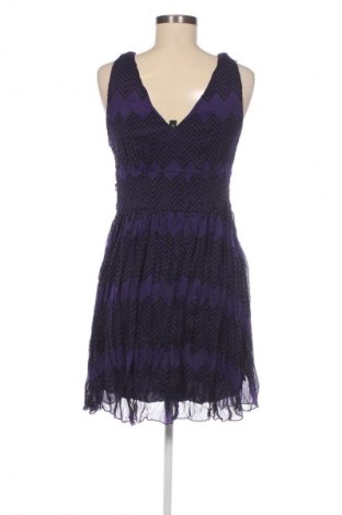 Kleid ONLY, Größe M, Farbe Lila, Preis 8,49 €