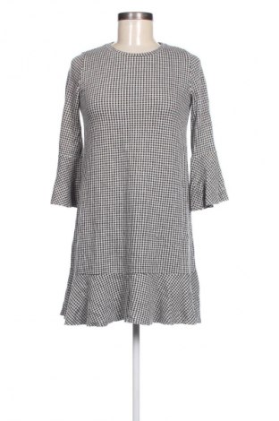 Kleid Pull&Bear, Größe S, Farbe Mehrfarbig, Preis € 4,99