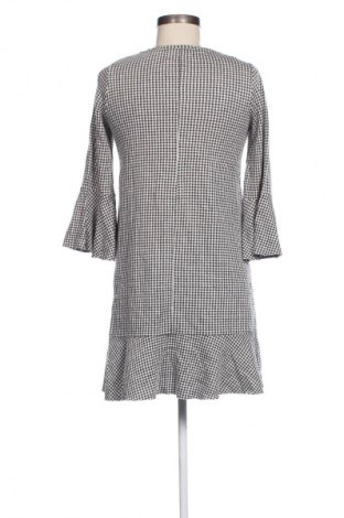 Kleid Pull&Bear, Größe S, Farbe Mehrfarbig, Preis 4,99 €