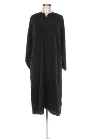 Kleid Selected Femme, Größe M, Farbe Schwarz, Preis € 28,99