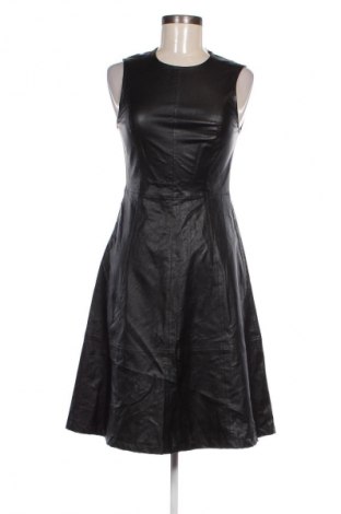 Kleid Stradivarius, Größe S, Farbe Schwarz, Preis € 14,83