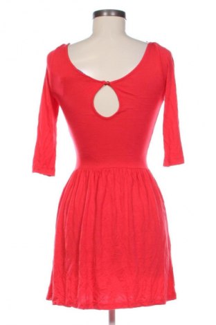 Kleid Stradivarius, Größe S, Farbe Rot, Preis € 5,99