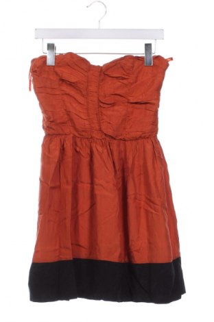 Kleid Stradivarius, Größe L, Farbe Orange, Preis 9,49 €