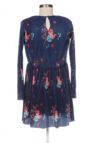 Kleid The New, Größe M, Farbe Mehrfarbig, Preis 6,99 €