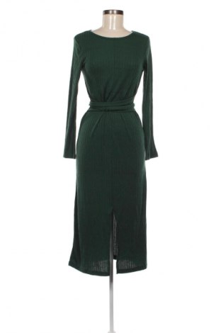 Kleid Trendyol, Größe L, Farbe Grün, Preis € 17,49