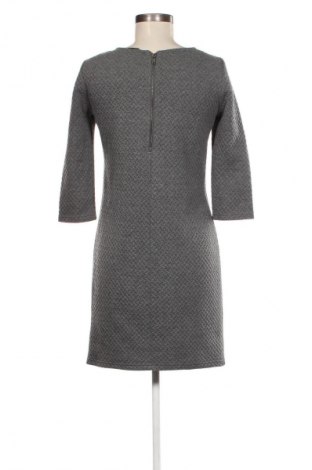 Kleid VILA, Größe S, Farbe Grau, Preis 5,99 €