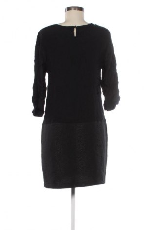 Kleid Vero Moda, Größe M, Farbe Schwarz, Preis € 5,49