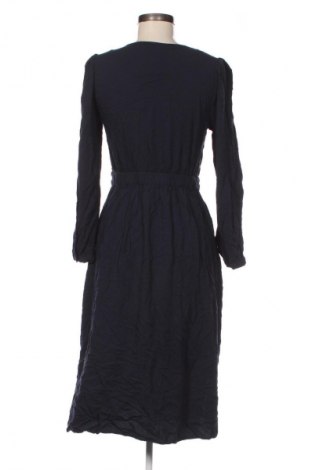 Kleid Y.A.S, Größe M, Farbe Blau, Preis 57,49 €