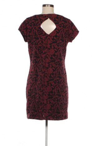 Kleid Yessica, Größe M, Farbe Mehrfarbig, Preis 9,49 €