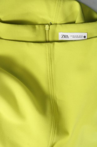 Рокля Zara, Размер XS, Цвят Зелен, Цена 59,00 лв.