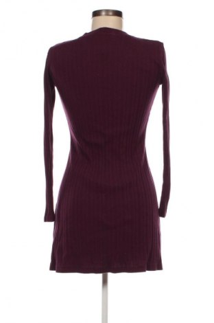 Kleid Zara, Größe S, Farbe Lila, Preis 13,81 €