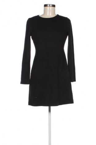 Kleid Zara Trafaluc, Größe S, Farbe Schwarz, Preis 5,49 €