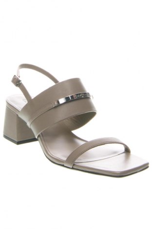Sandale Calvin Klein, Mărime 39, Culoare Bej, Preț 824,99 Lei