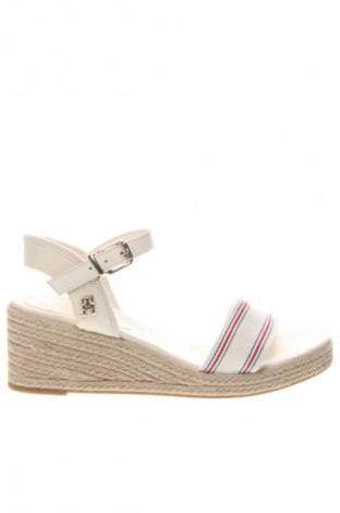Сандали Tommy Hilfiger, Размер 40, Цвят Екрю, Цена 167,99 лв.