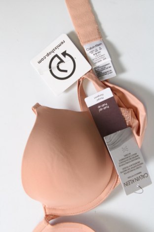 Podprsenka Calvin Klein, Velikost M, Barva Béžová, Cena  729,00 Kč