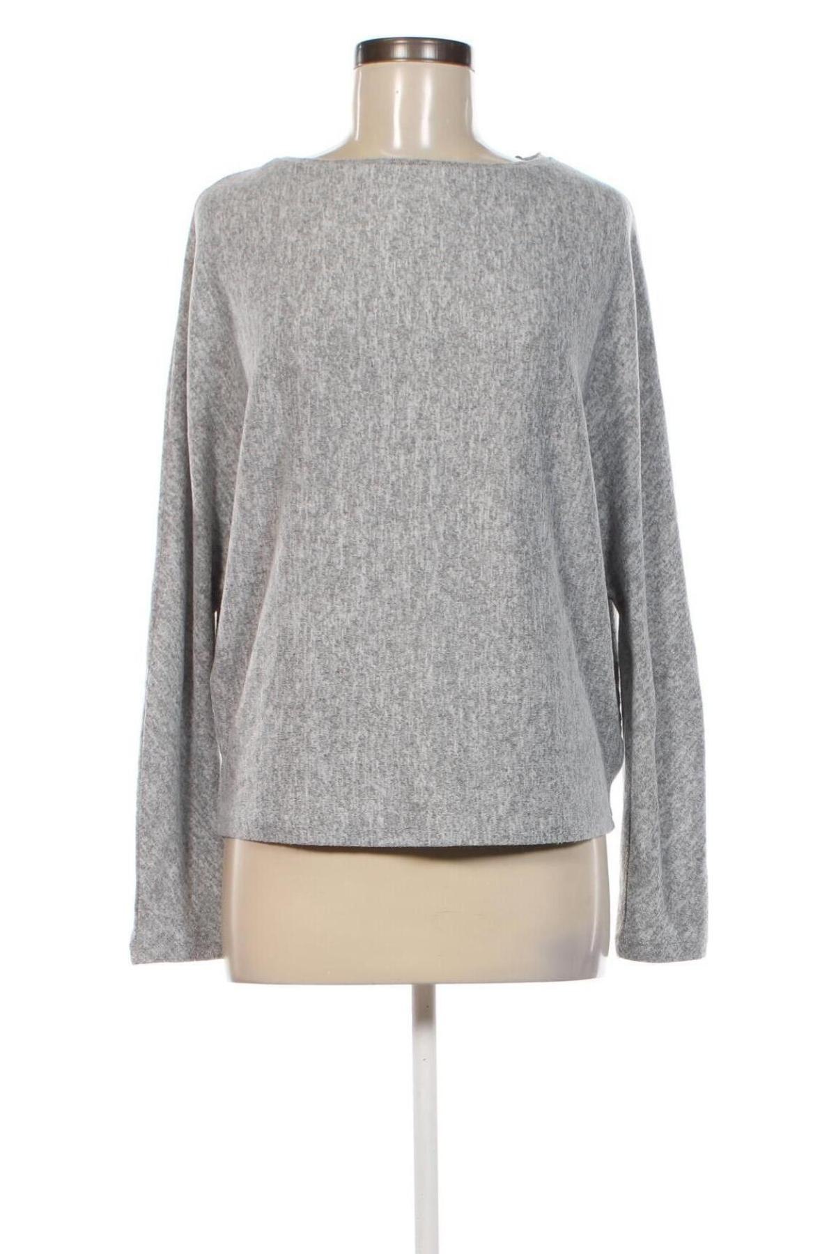 Damen Shirt Opus, Größe M, Farbe Grau, Preis 17,49 €