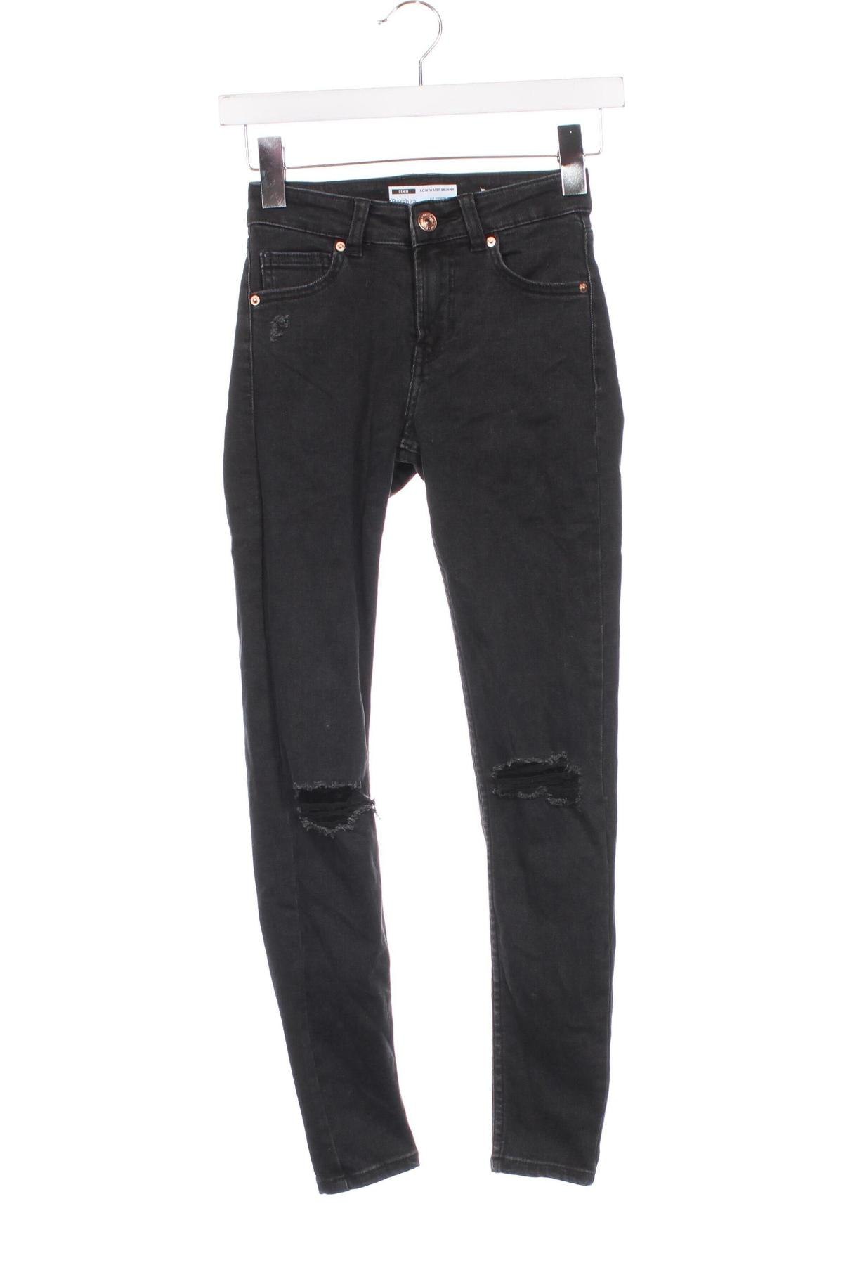 Damskie jeansy Bershka, Rozmiar XXS, Kolor Czarny, Cena 37,99 zł