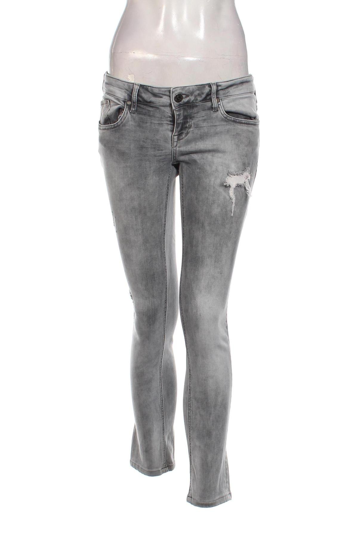 Damen Jeans Mustang, Größe L, Farbe Grau, Preis € 12,99