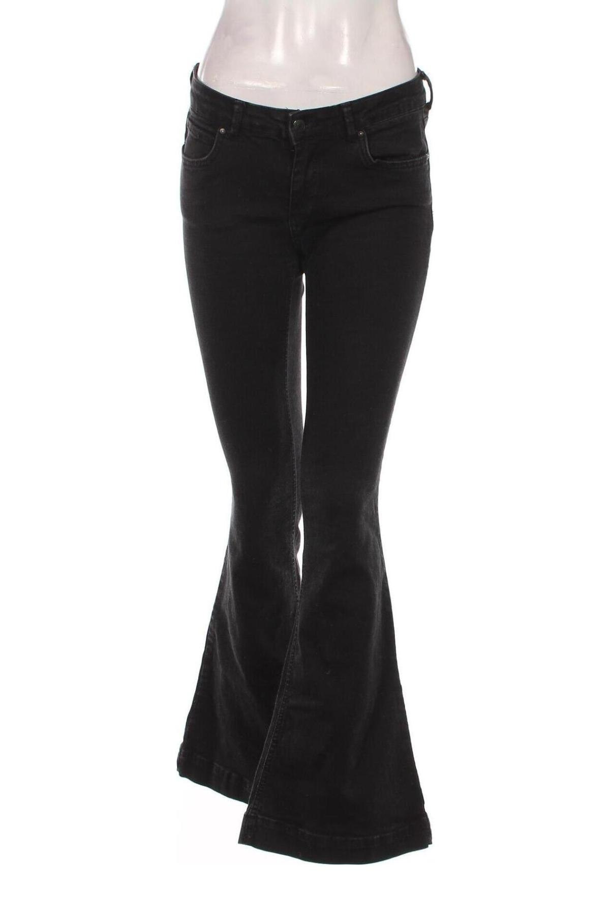 Damen Jeans Perfect Jeans By Gina Tricot, Größe M, Farbe Schwarz, Preis € 10,99