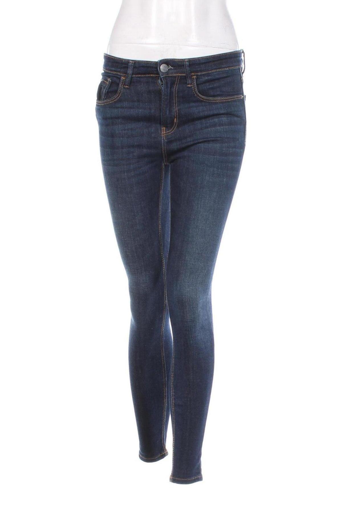 Damen Jeans Stradivarius, Größe S, Farbe Blau, Preis 20,49 €