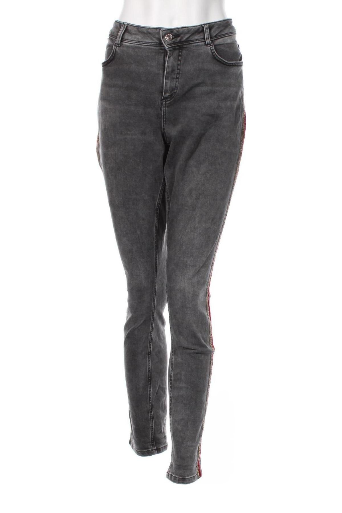 Damen Jeans Street One, Größe XXL, Farbe Grau, Preis € 14,99