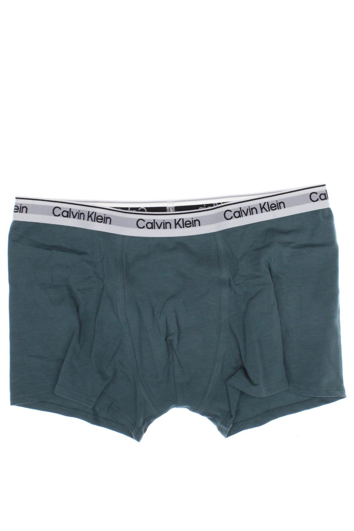 Detský komplet  Calvin Klein, Veľkosť 11-12y/ 152-158 cm, Farba Viacfarebná, Cena  18,95 €