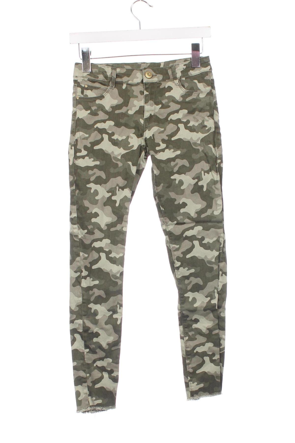 Pantaloni pentru copii C&A, Mărime 10-11y/ 146-152 cm, Culoare Verde, Preț 28,99 Lei