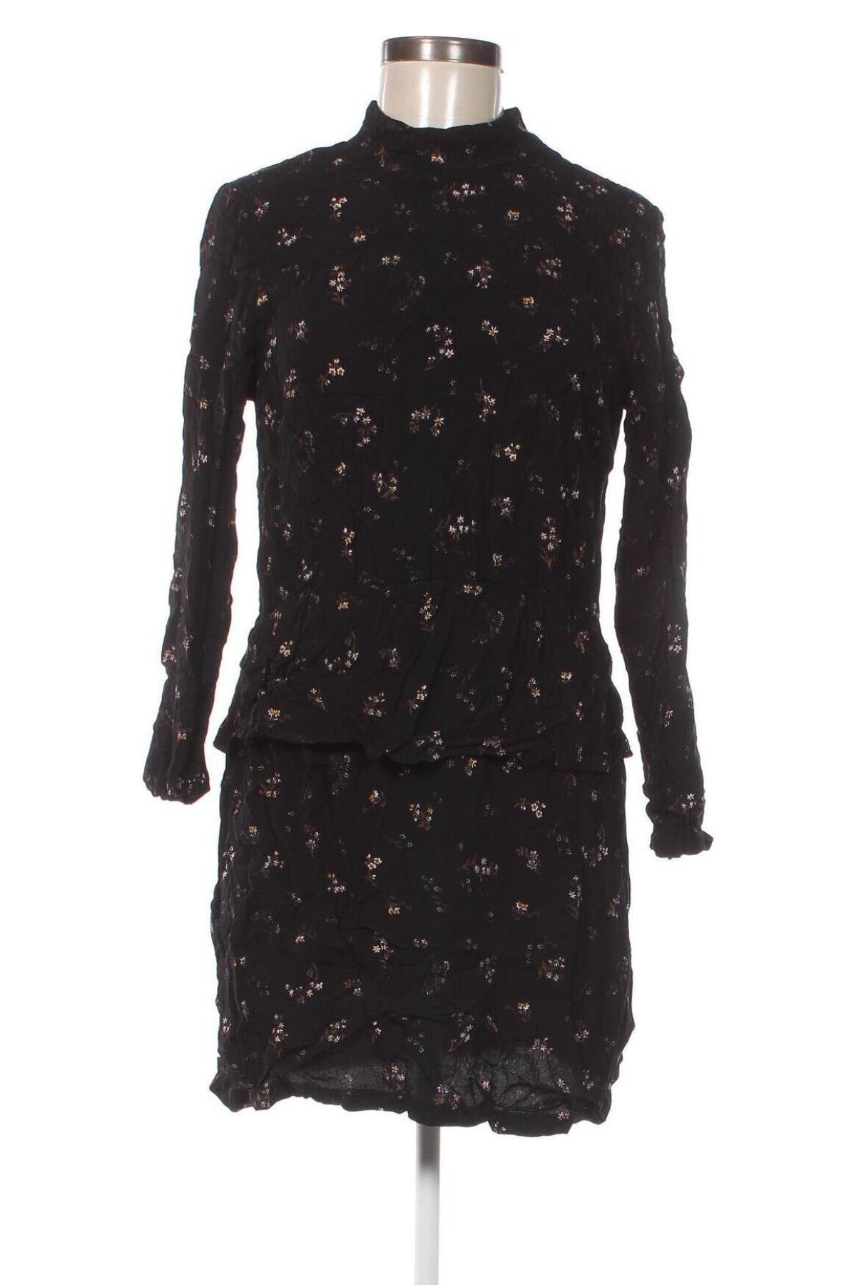 Rochie H&M, Mărime M, Culoare Negru, Preț 38,99 Lei