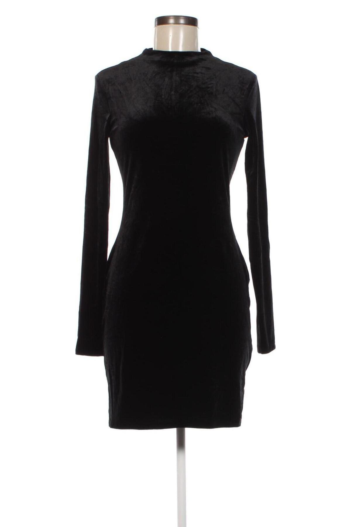 Rochie H&M, Mărime M, Culoare Negru, Preț 38,99 Lei