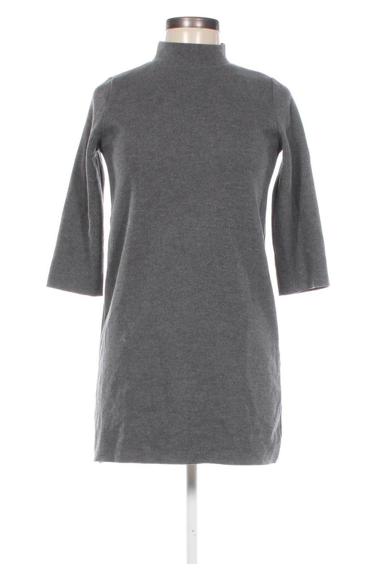 Kleid Pull&Bear, Größe XS, Farbe Grau, Preis € 4,99