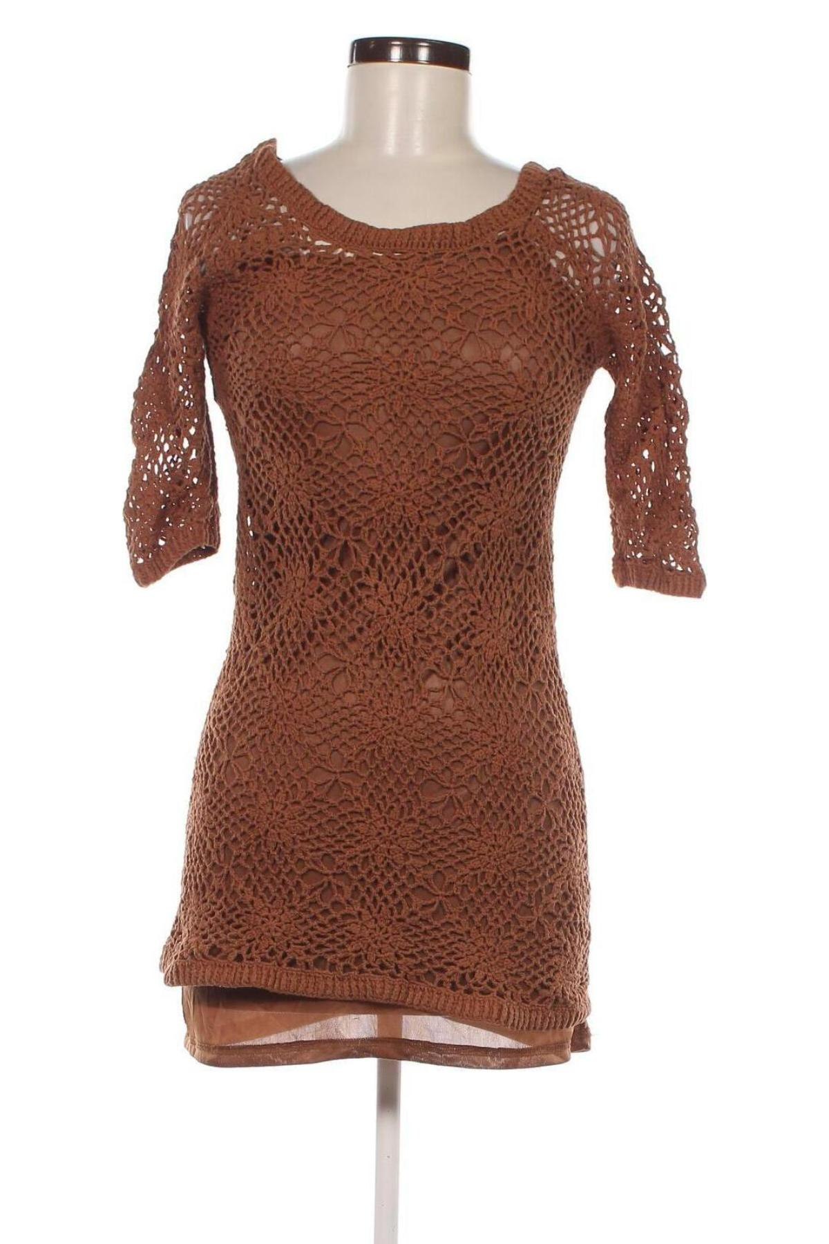 Rochie Stradivarius, Mărime S, Culoare Bej, Preț 48,99 Lei