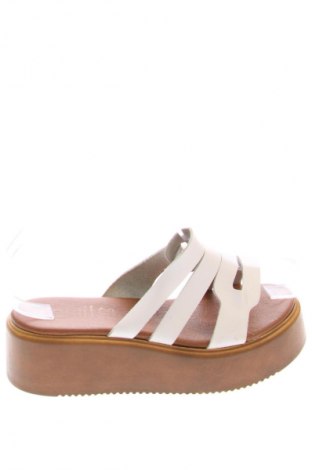Papucs Unbranded, Méret 38, Szín Fehér, Ár 7 820 Ft