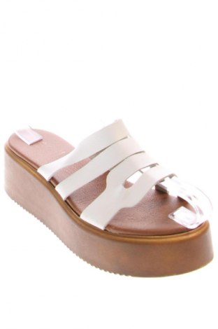 Papucs Unbranded, Méret 38, Szín Fehér, Ár 7 820 Ft
