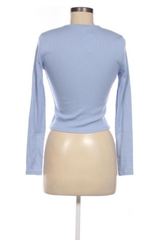 Damen Shirt Bershka, Größe L, Farbe Blau, Preis 9,72 €
