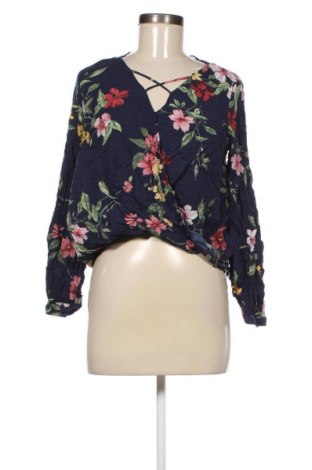 Damen Shirt Bershka, Größe M, Farbe Mehrfarbig, Preis 13,99 €