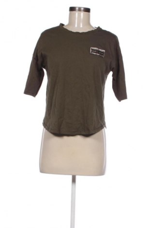 Dámska blúza Bershka, Veľkosť S, Farba Zelená, Cena  9,72 €