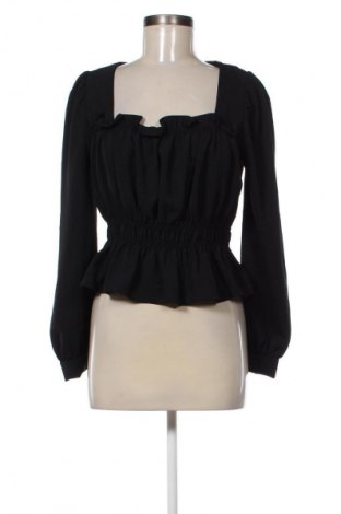 Damen Shirt Chiquelle, Größe S, Farbe Schwarz, Preis 17,00 €