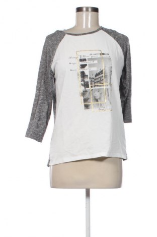 Bluzka damska F&F, Rozmiar XS, Kolor Kolorowy, Cena 53,93 zł