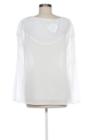 Damen Shirt Gina, Größe M, Farbe Weiß, Preis € 9,72