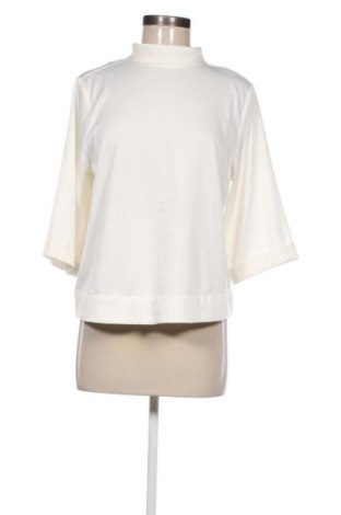 Damen Shirt Gina Tricot, Größe M, Farbe Weiß, Preis € 10,23