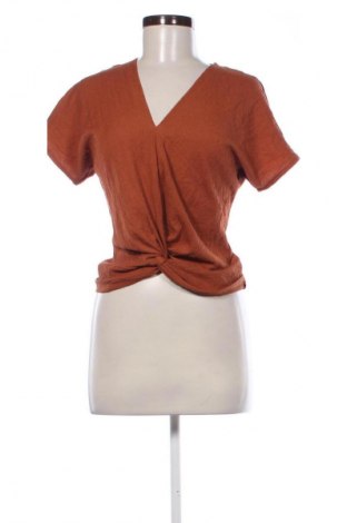 Damen Shirt Gina Tricot, Größe XS, Farbe Braun, Preis 10,23 €