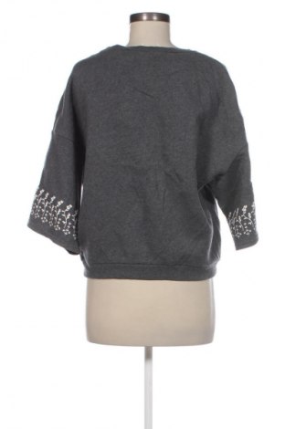 Дамска блуза H&M Divided, Размер M, Цвят Сив, Цена 62,99 лв.