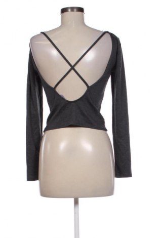 Damen Shirt H&M Divided, Größe S, Farbe Grau, Preis € 9,72