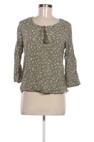 Damen Shirt Jean Pascale, Größe M, Farbe Mehrfarbig, Preis 5,99 €