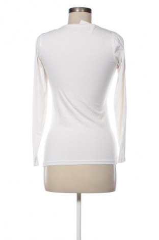 Damen Shirt Laura T., Größe S, Farbe Weiß, Preis 10,00 €
